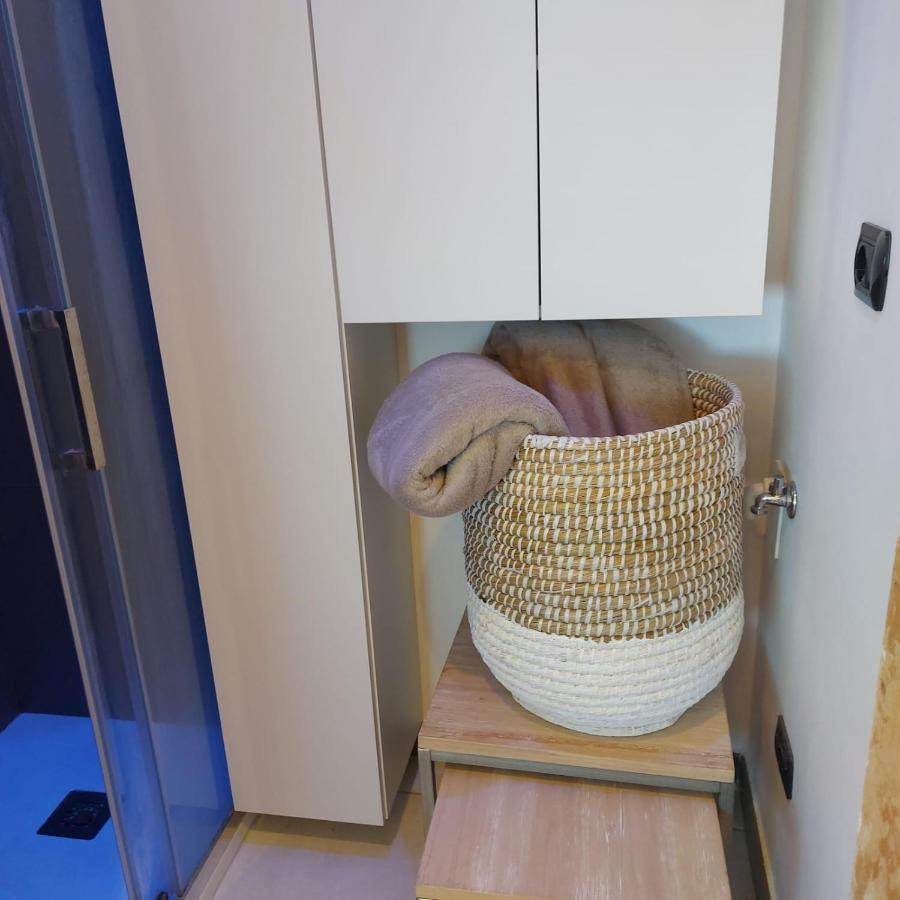 Suite48 Bari Bagian luar foto